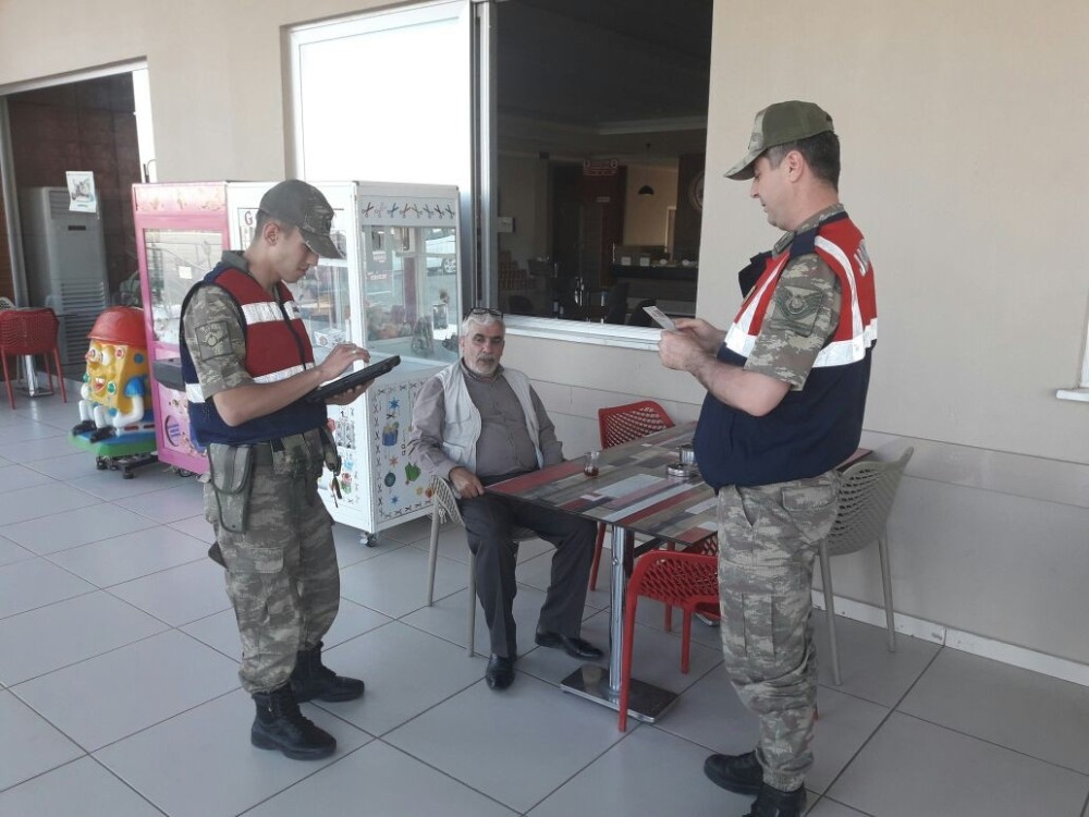 Şanlıurfa’da huzur operasyonu: 5 gözaltı