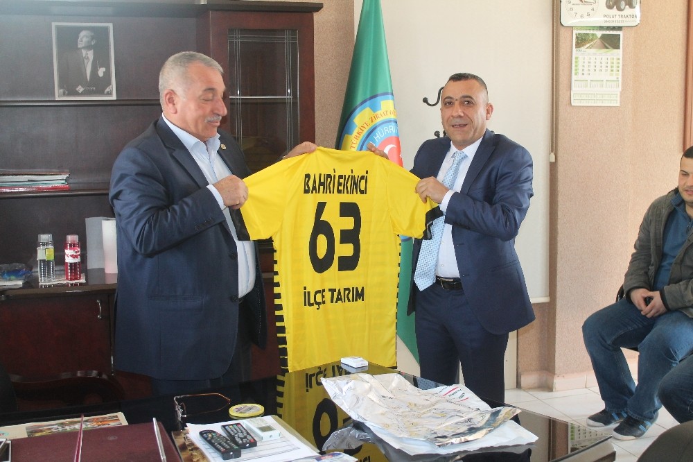 Viranşehir de Başkan Ekinci’den ilçe tarıma destek