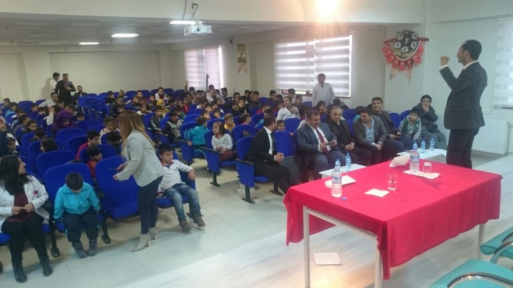 Kariyer günlerinde öğretmenlik mesleğini tanıttılar