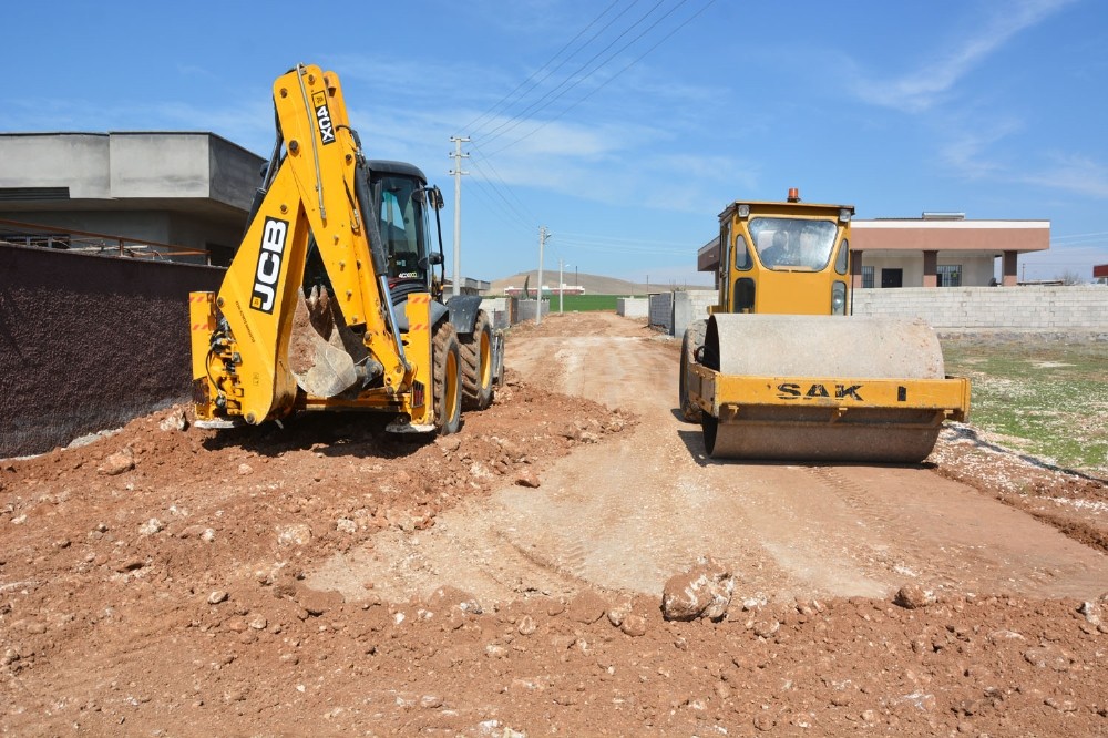 Ceylanpınar’da Yol Çalışmaları