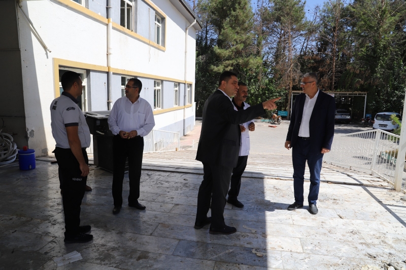 Depremde hasar gören Harran Devlet hastanesinin kısa süre içerisinde yıkım işlemi başlayacaktır.