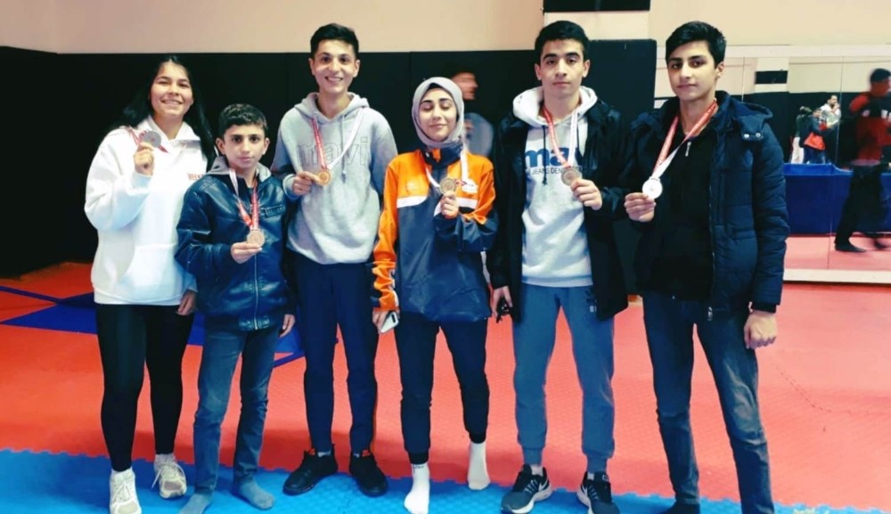 Gençler 26 madalya aldı