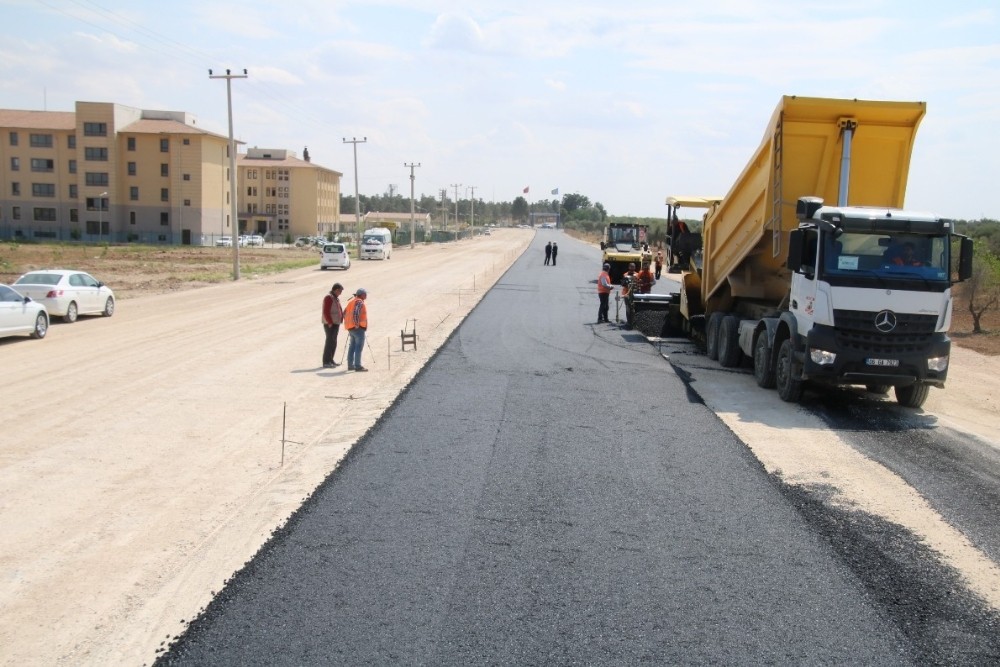 Ceylanpınar’ın prestij caddeleri asfaltla buluştu