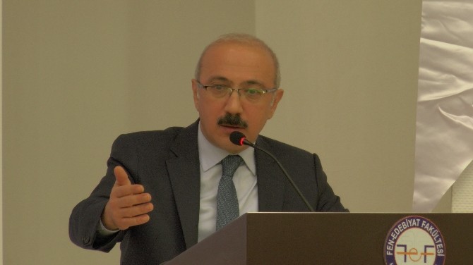 Bakan Elvan Harran Üniversitesinde açılış programına katıldı