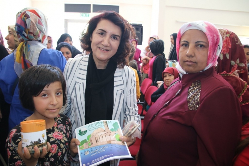 Ecz. Zeynep Gülender Açanal Tam Destek