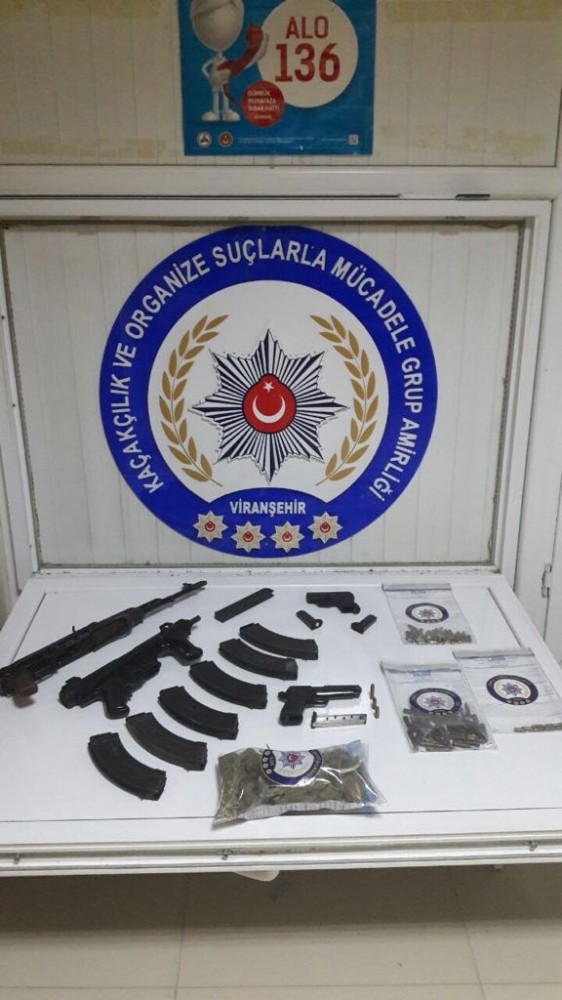 Bağ evine silah ve uyuşturucu operasyonu