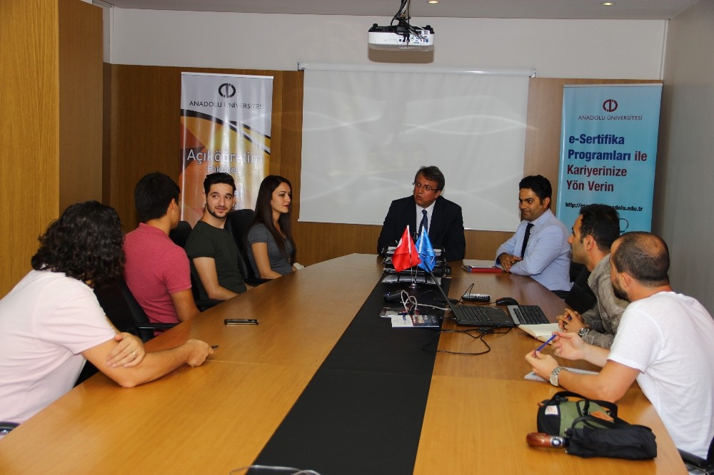 Açıköğretim Fakültesi öğrencilerine Avrupa fırsatı