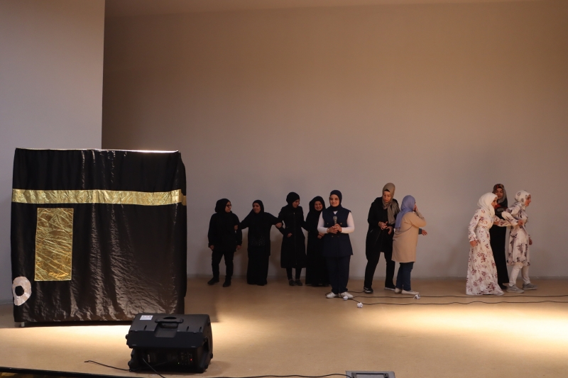 ENGELLİ ÖĞRENCİLERDEN KADİR GECESİ'NE ÖZEL ANLAMLI ETKİNLİK