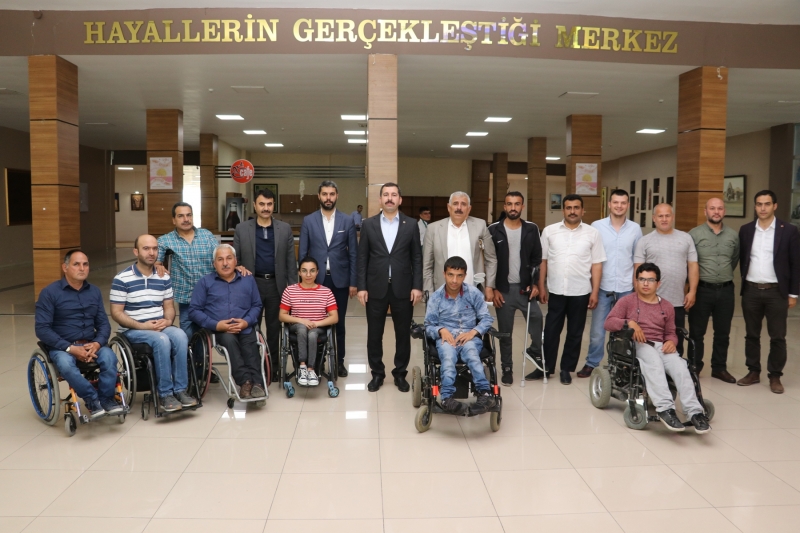 Engellilerin Korosuna Başkan Baydilli Eşlik Etti