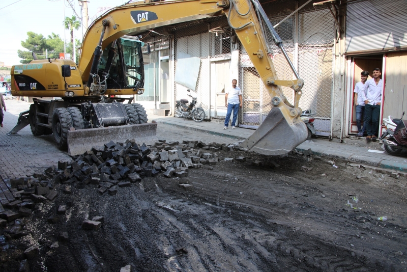 ESNAF TALEP ETTİ, BAŞKAN CANPOLAT HAREKETE GEÇTİ