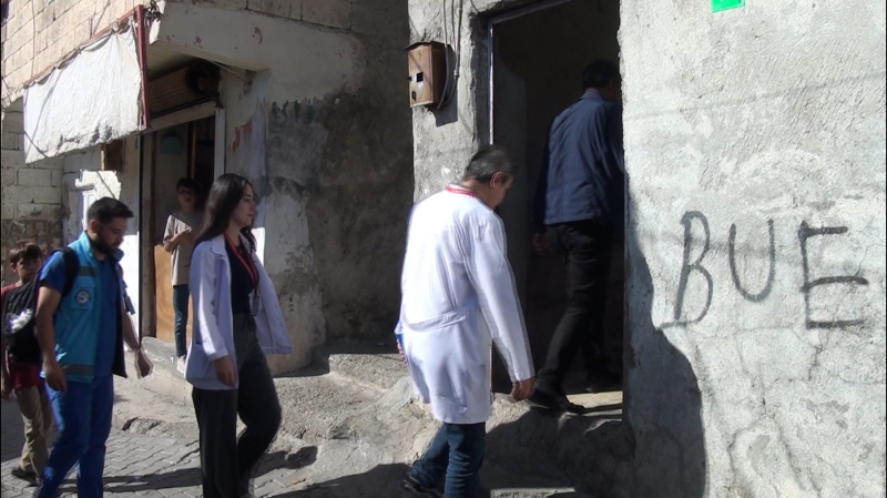 Evde Sağlık Hizmeti Alan Hastalar Evlerinde Ziyaret Edildi.