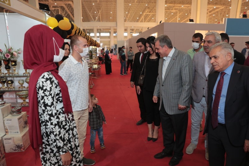 EVLİLİK HAZIRLIKLARI VE MOBİLYA FUARI 1 EKİM’E KADAR UZATILDI