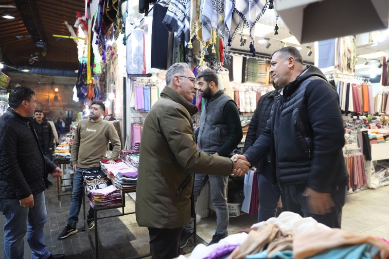 Eyyübiye Belediye Başkanı Mehmet Kuş, Tarihi Çarşılarda Esnafla Buluştu