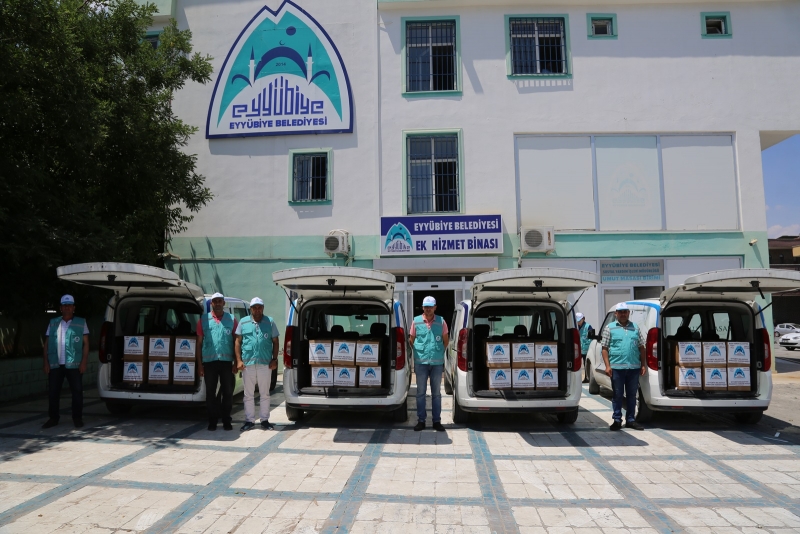 Eyyübiye Belediyesi Yardıma Muhtaç Vatandaşların Yüzünü Güldürüyor