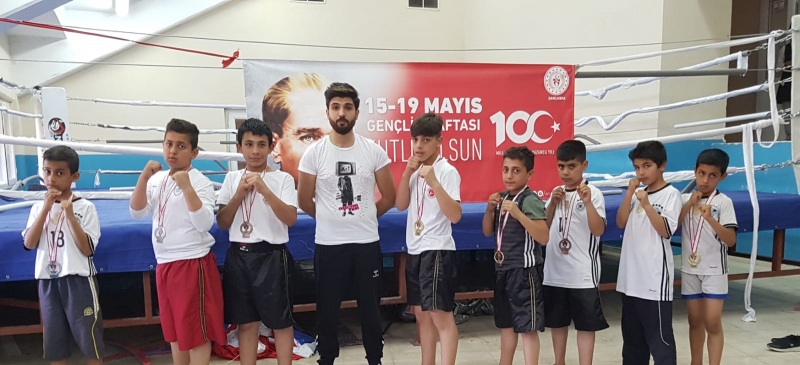 Eyyübiye Belediyesi Gençliği Başarıyla Göz Dolduruyor