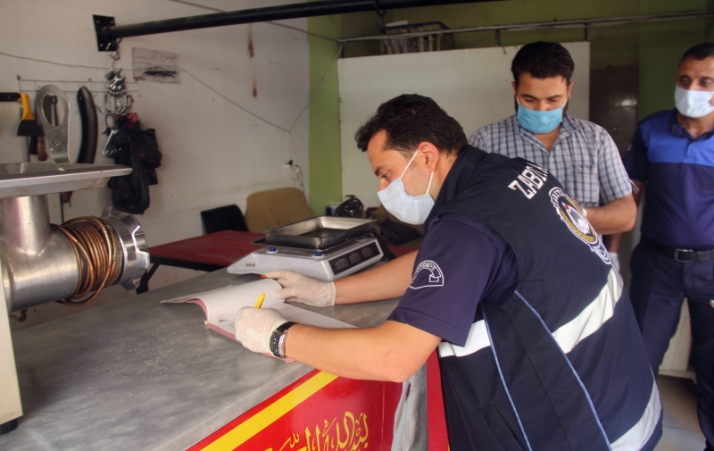 EYYÜBİYE BELEDİYESİ ZABITA EKİPLERİ DENETİMLERİNE DEVAM EDİYOR.