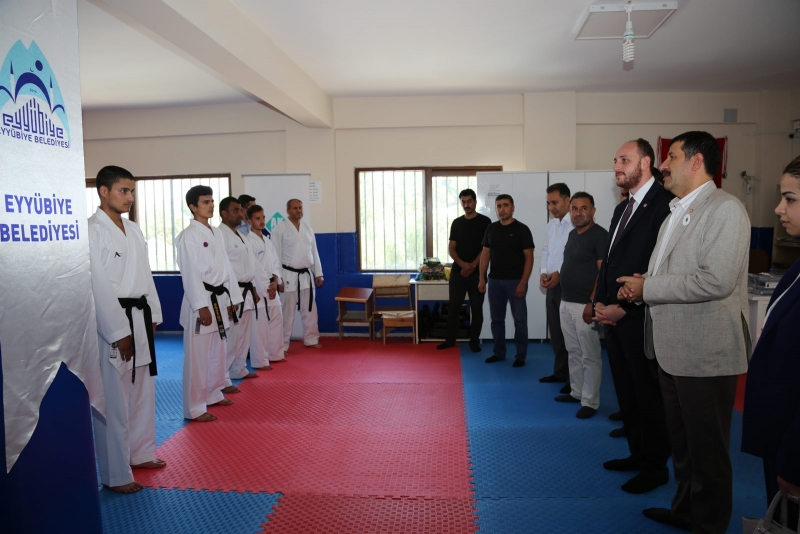 Eyyübiye Belediyesi ROL Model Gençlik Yetiştiriyor.