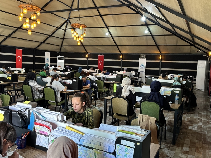 Eyyübiye Belediyesi Gençleri Geleceğe Hazırlıyor