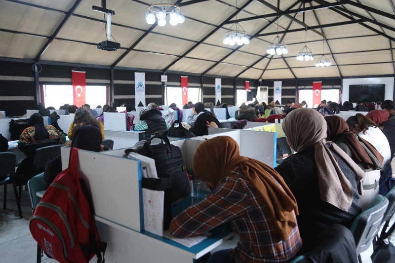 Eyyübiye Gençlerinin Başarılı Olması İçin Tüm İmkânlar Sağlandı