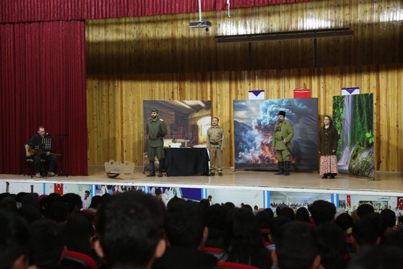 Eyyübiye Gençliği Tiyatroya Büyük İlgi Gösterdi