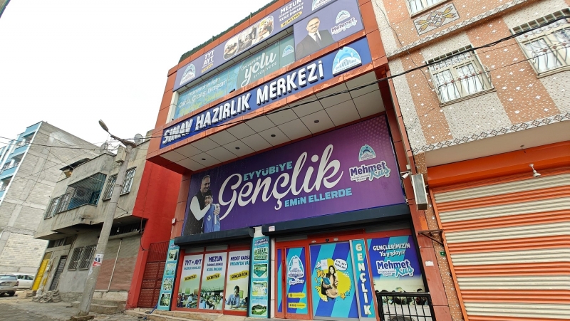 Eyyübiyeli Gençler İşi Sıkı Tutuyor
