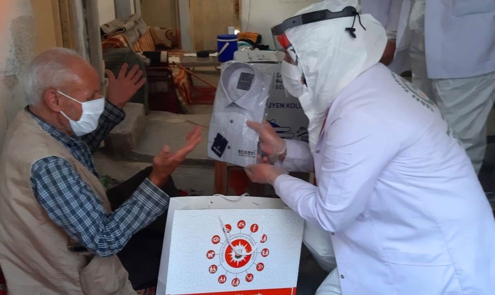 Şanlıurfa’da yaşlılar sosyal desteklerle hayat buluyor