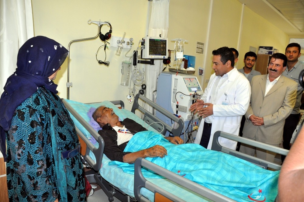 Akçakale Devlet Hastanesinde diyaliz ünitesi açıldı