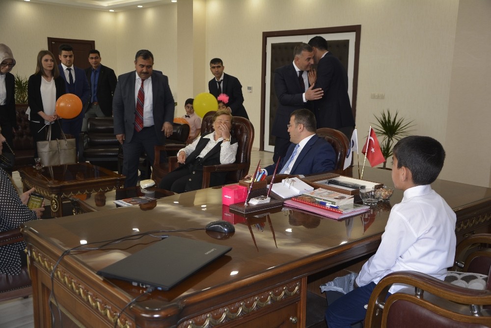 Küçük Kaymakamın, ilk talimatı tren yolunun park yapılması oldu