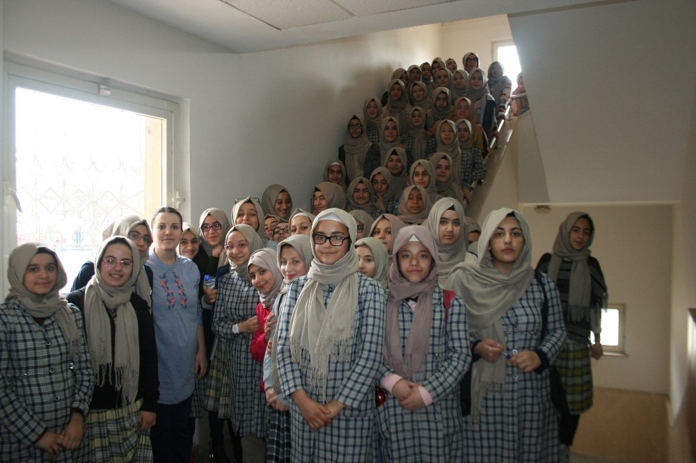 Öğrenciler Şanlıurfa Adliyesini gezdi