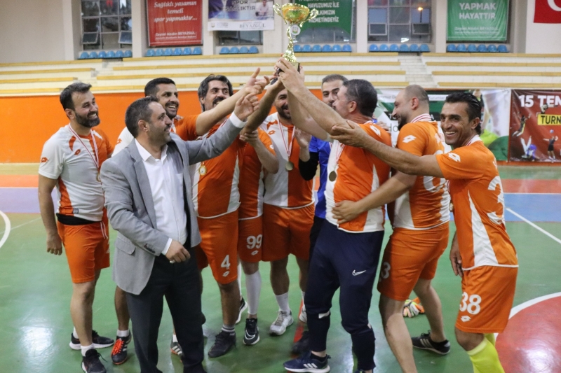 FUTSAL TURNUVASI SONA ERDİ