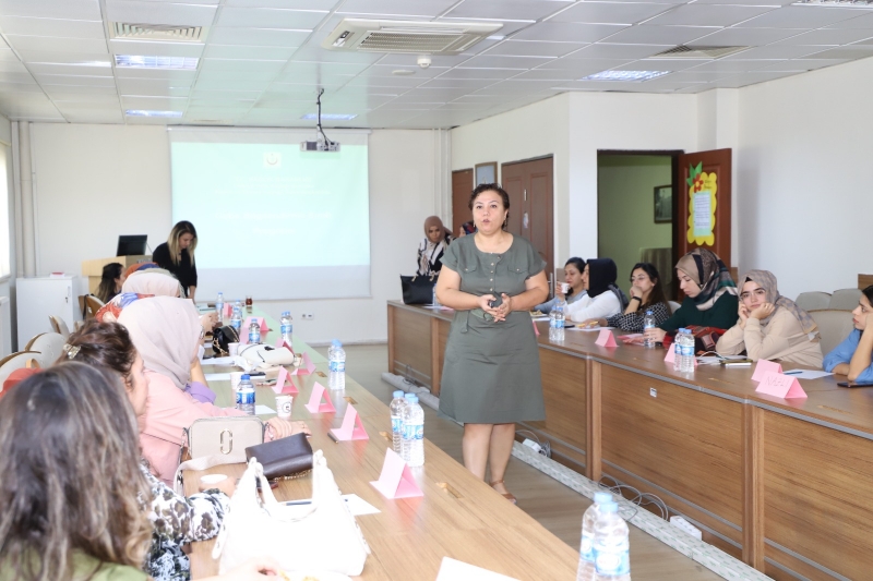 Gebe Sınıfı Eğitici Eğitimi Yapıldı.