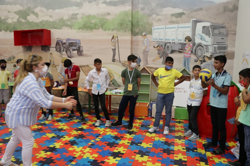 Geleceğimiz Sokakta Kaybolmasın Projesi Eğitici Aktivitelerle Devam Ediyor