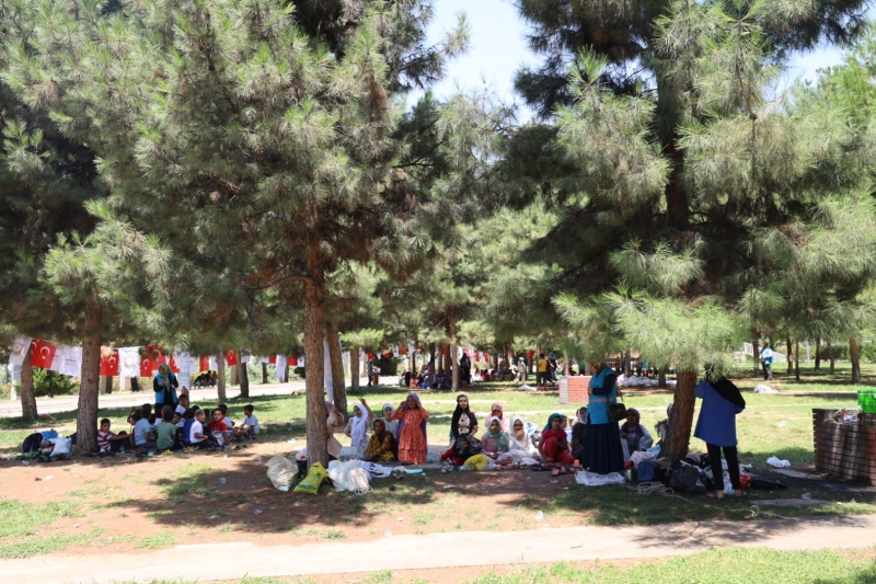 GENÇLİK BULUŞMASI RENKLİ GÖRÜNTÜLERE SAHNE OLDU