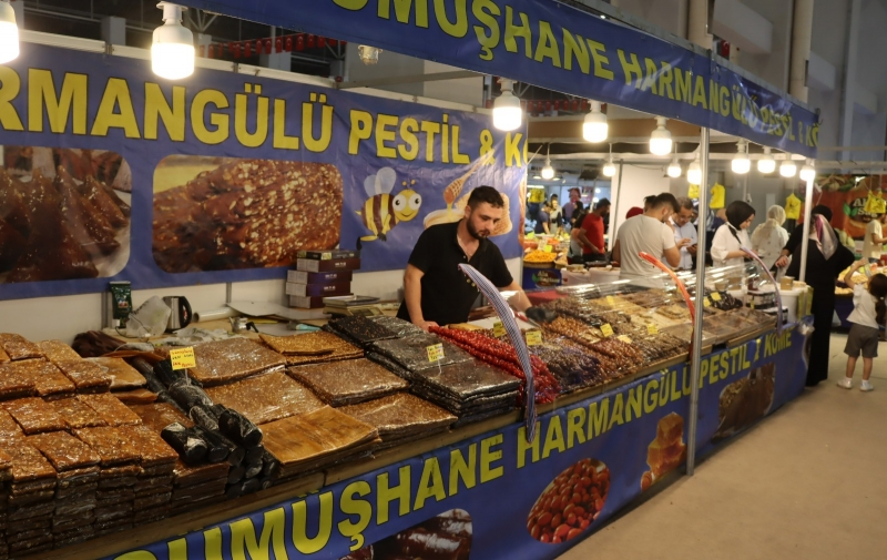 GIDA VE YÖRESEL ÜRÜNLER FUARINA YOĞUN İLGİ