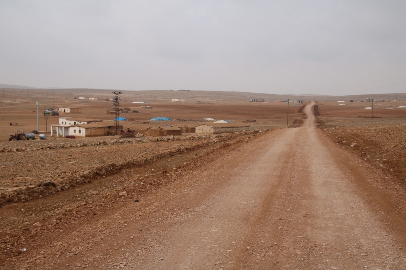 GÖÇERLERİN YOL SORUNU ORTADAN KALKTI