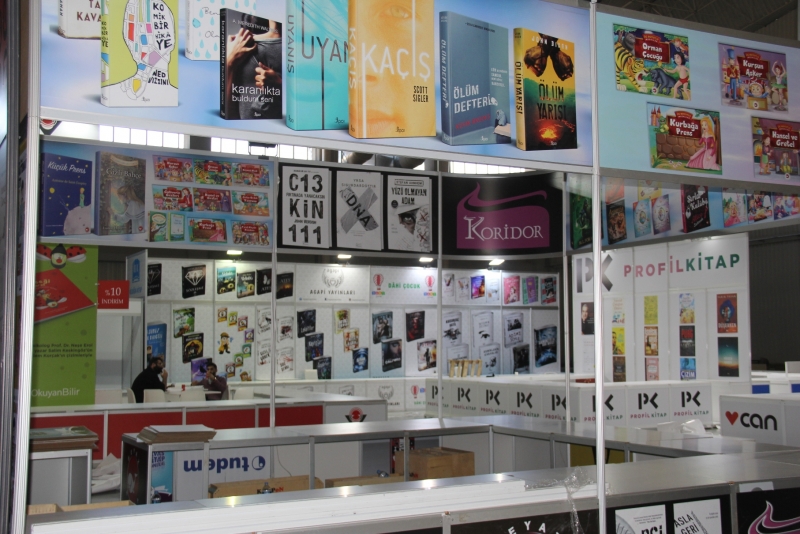 GÜNEYDOĞU'NUN EN BÜYÜK KİTAP FUARI YARIN KAPILARINI AÇIYOR