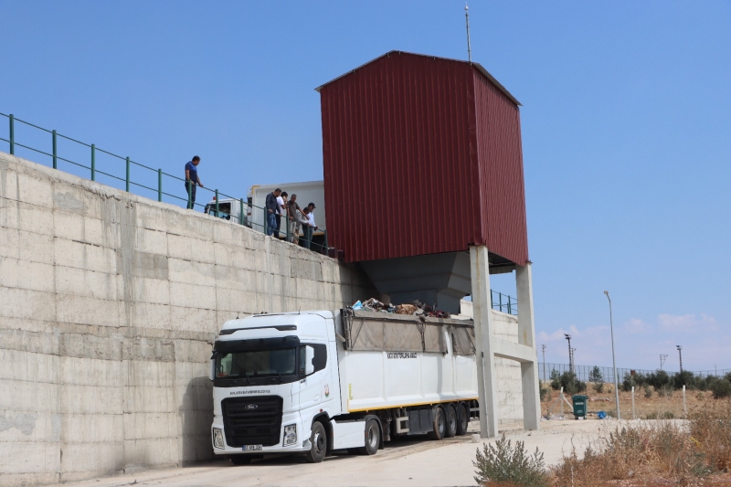 HALFETİ'DE KATI ATIK İSTASYONU HİZMETE GİRDİ