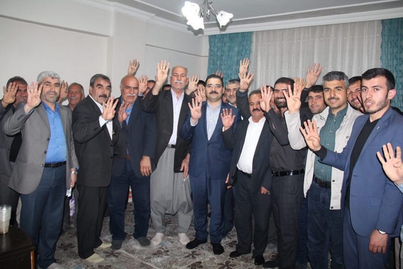 Haliliye Belediye Başkan adayı Mehmet Canpolat gece gündüz demeden ziyaretlerini sürdürüyor