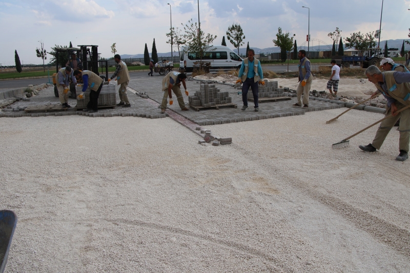 HALİLİYE BELEDİYESİ, YENİ YOLLARI HALKIN HİZMETİNE SUNUYOR