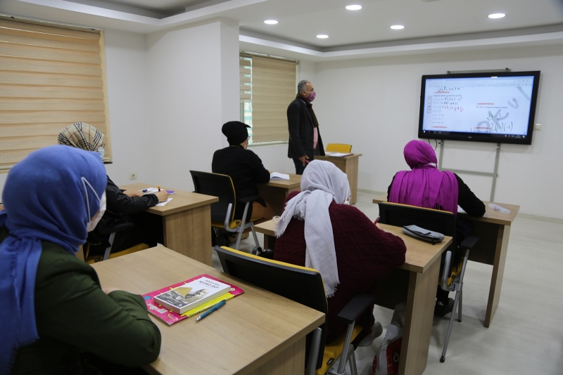 HALİLİYE BELEDİYESİ, GENÇLERE FIRSATLAR OLUŞTURUYOR