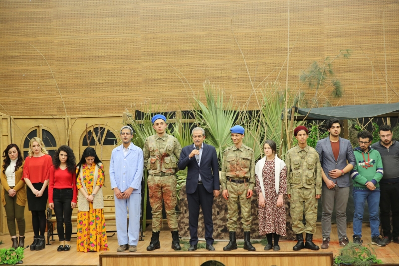 Haliliye Belediyesi Tiyatro Ekibi, İzleyenleri Duygulandırdı