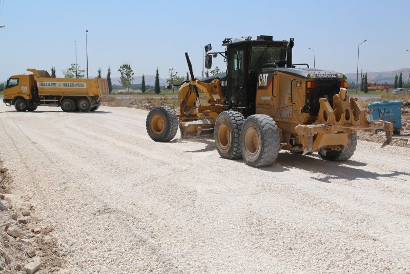 Haliliye Belediyesi’nde Yol Atağı Sürüyor