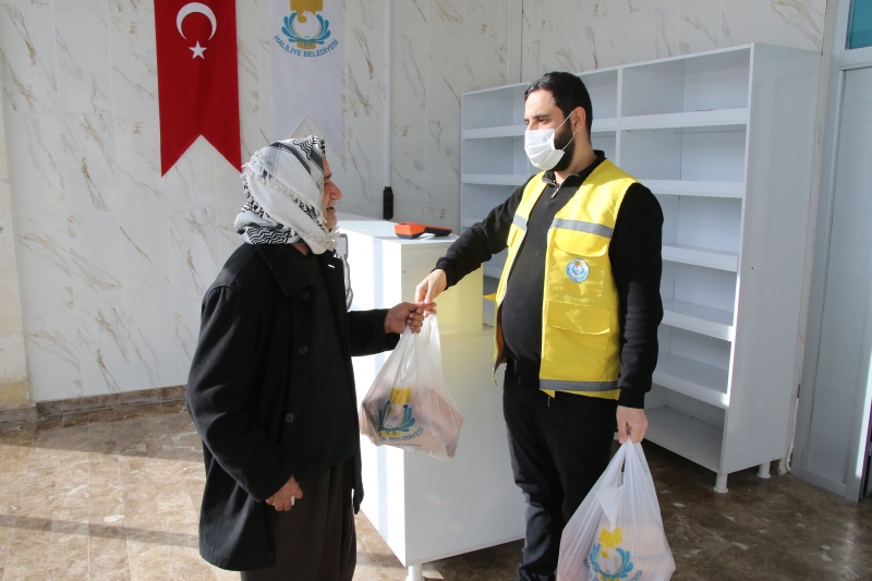 HALİLİYE BELEDİYESİ’NDEN 2025’TE 700 BİN GLUTENSİZ EKMEK DESTEĞİ
