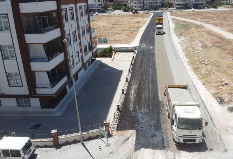 HALİLİYE BELEDİYESİNDEN KIRSAL VE MERKEZDE ASFALT ATAĞI