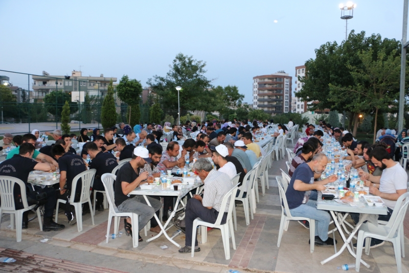 Haliliye Büyükşehir’in Kardeşlik Sofrasında Buluştu