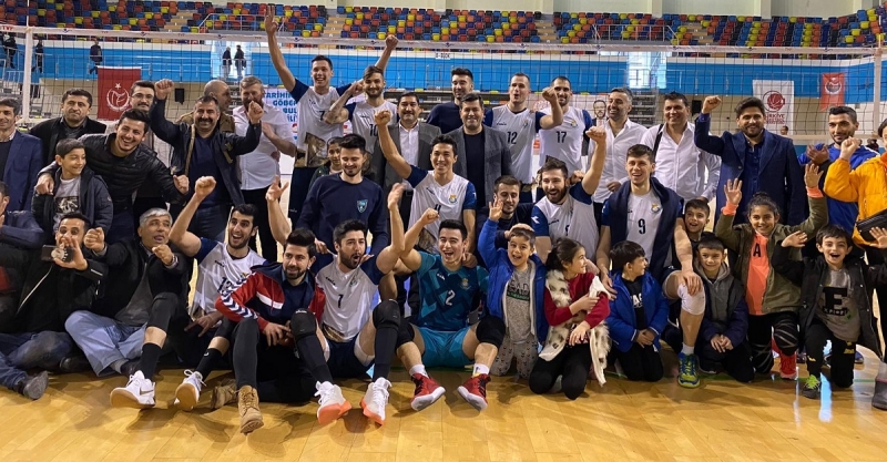 HALİLİYE GALİBİYETE DOYMUYOR