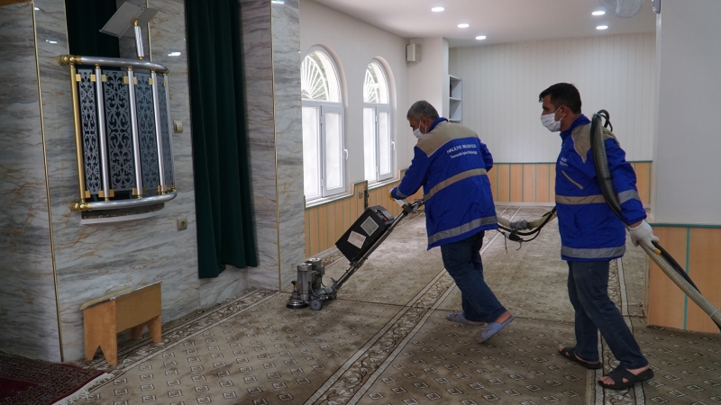 HALİLİYE’DE CAMİLER İBADETE HAZIR