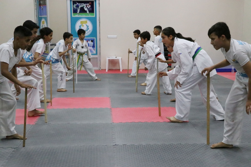 HALİLİYE’DE GENÇLERİN ADRESİ YAZ SPOR OKULLARI OLUYOR