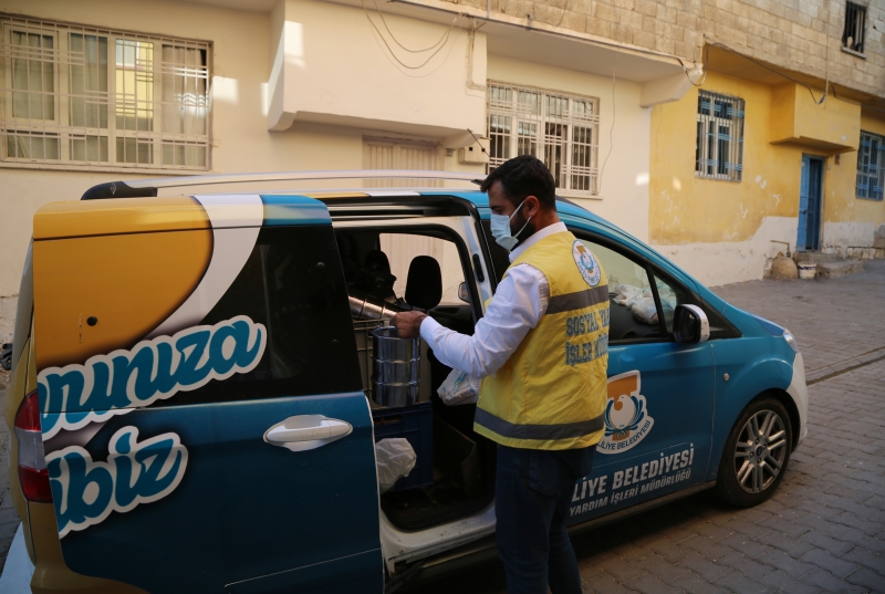 HALİLİYE’DE İHTİYACI OLAN HER EVE SICAK YEMEK