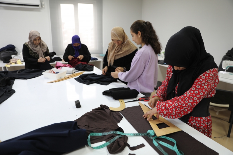 HALİLİYE’DE KADINLARA EĞİTİM VE HOBİ DESTEĞİ